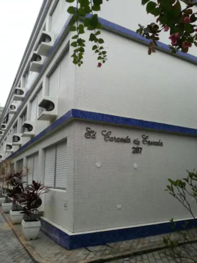 Guaruja Enseada - Apto 200M Da Praia - 02 Dorm. Wi-Fi + Ar + Estacionamento Luaran gambar